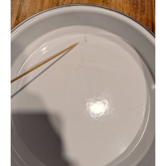 Vintage Strawberry Enamel Fry Pan Black Handle - Picture 5 of 16